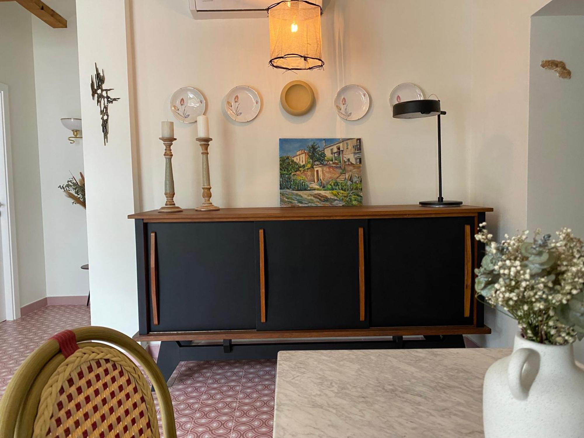 Les Filles Hotel Делтебре Екстериор снимка